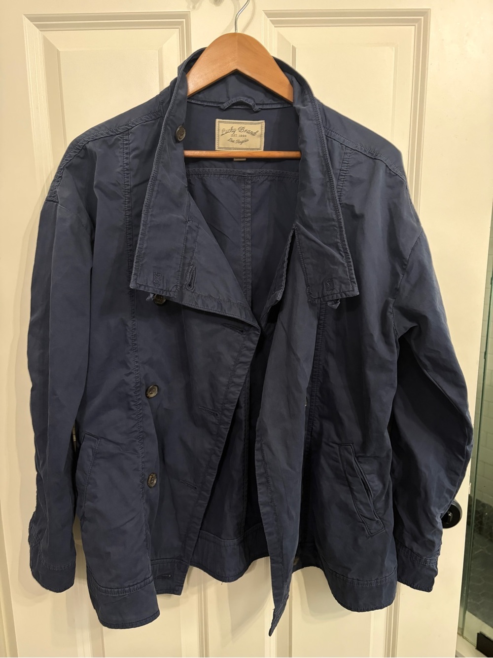 Excellent condition vintage size M Lucky Brand Navy Blue Jacket. Nautical.